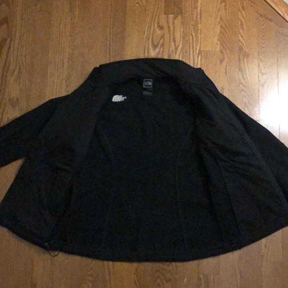 North face jacket - Picture 3 of 4